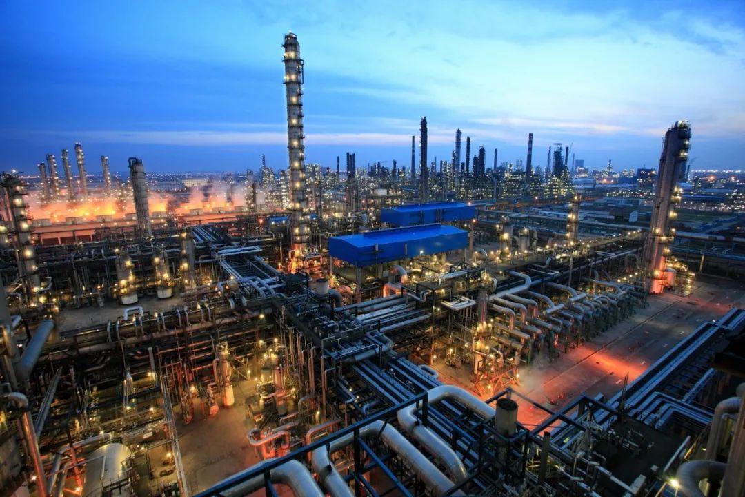 2022年石化化工行业经济运行 保持整体平稳，结构优化持续推进